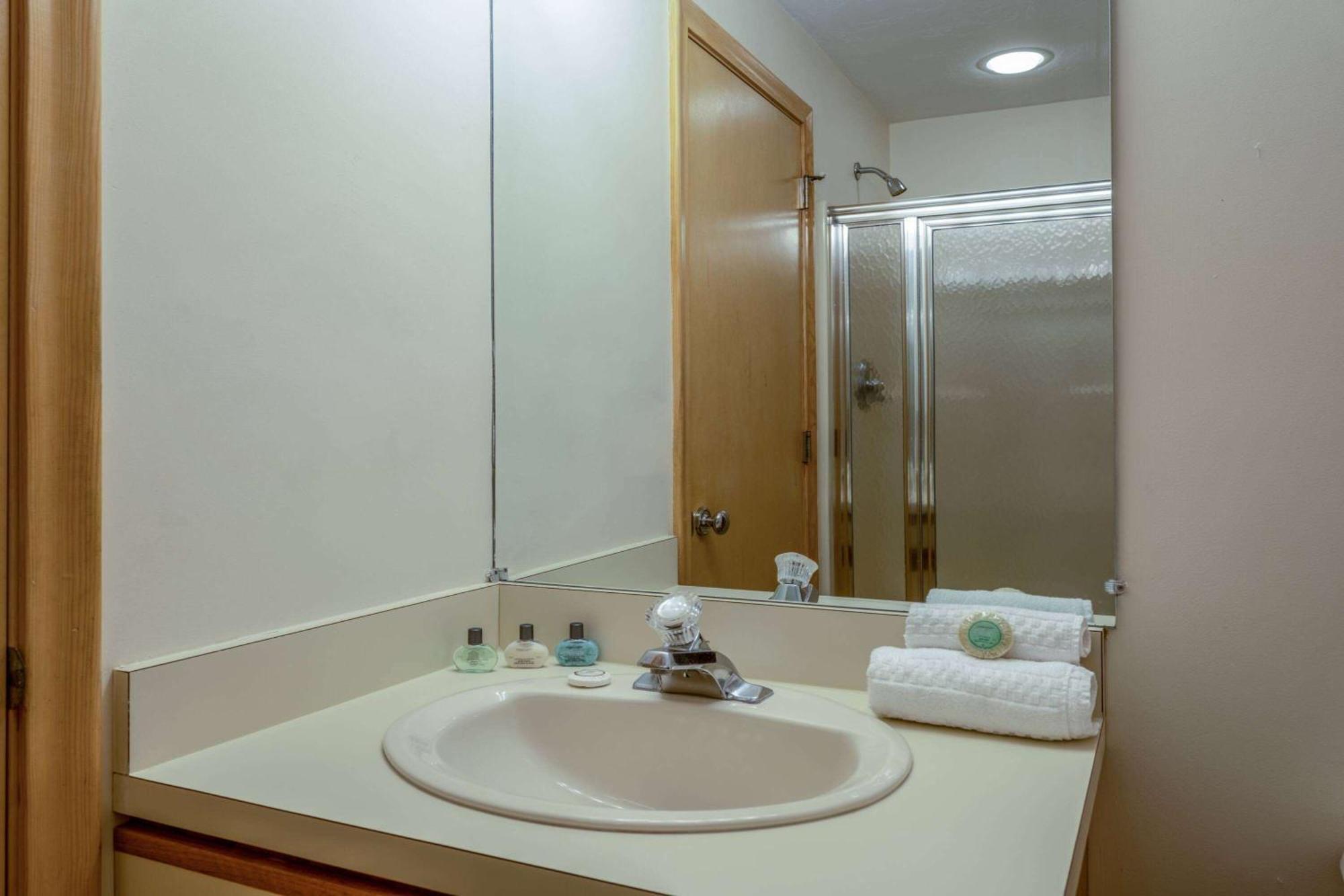 Southcape Resort Mashpee A Ramada By Wyndham Bagian luar foto